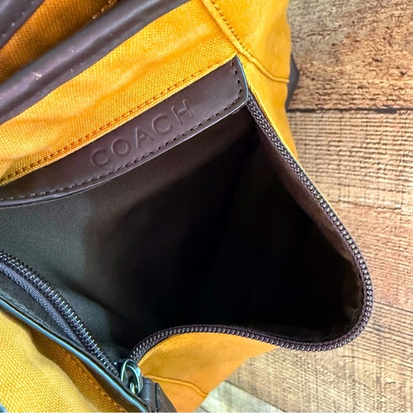 Unisex Coach Camden Canvas Zip Top Crossbody Bag - Picture 12 of 13